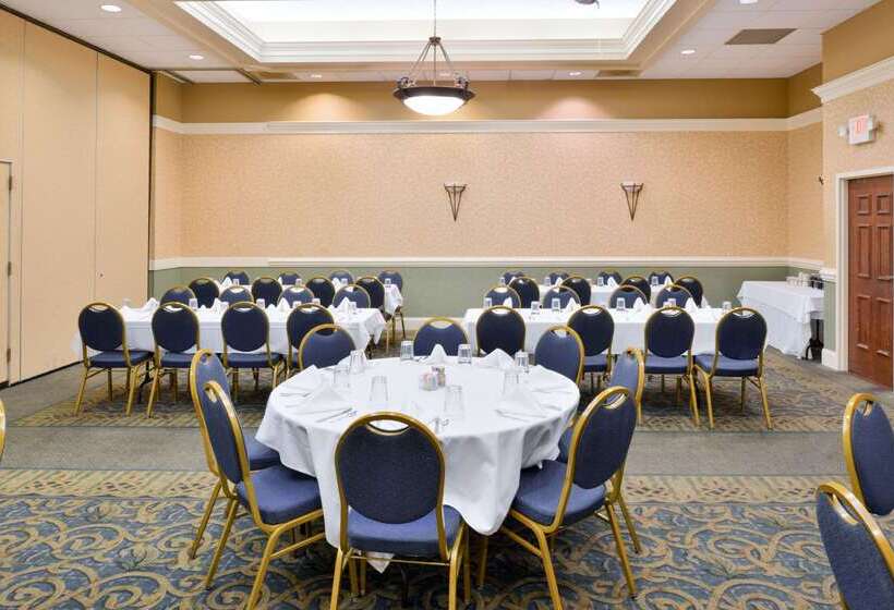 모텔 Quality Inn Dutch Inn