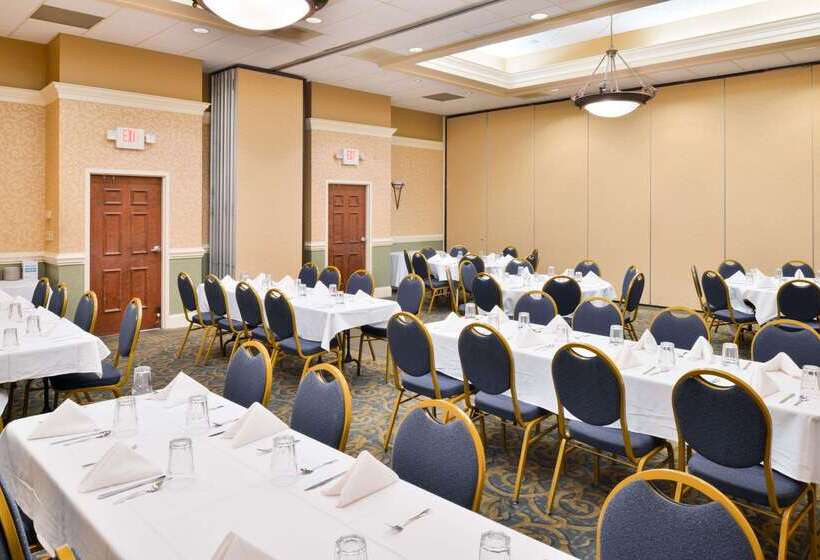 汽车旅馆  Quality Inn Dutch Inn