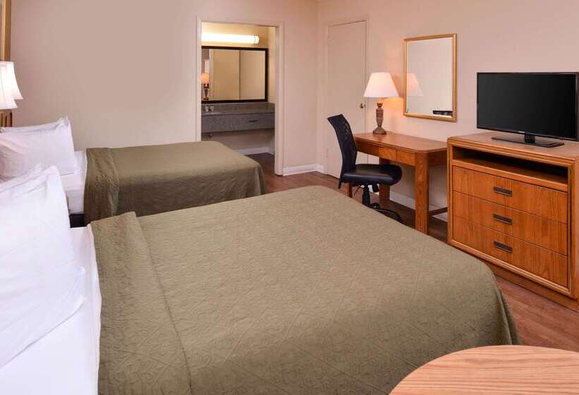 모텔 Quality Inn Dutch Inn