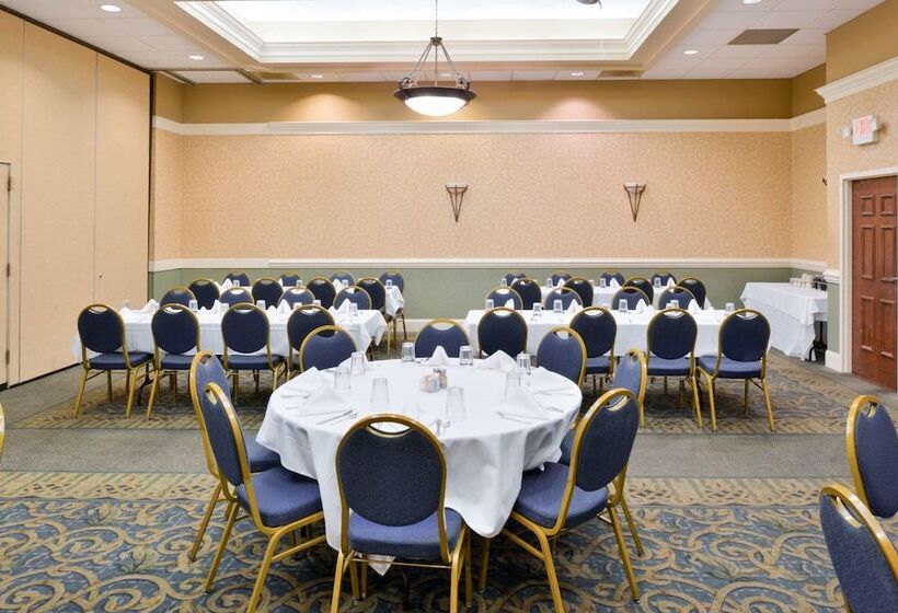 모텔 Quality Inn Dutch Inn