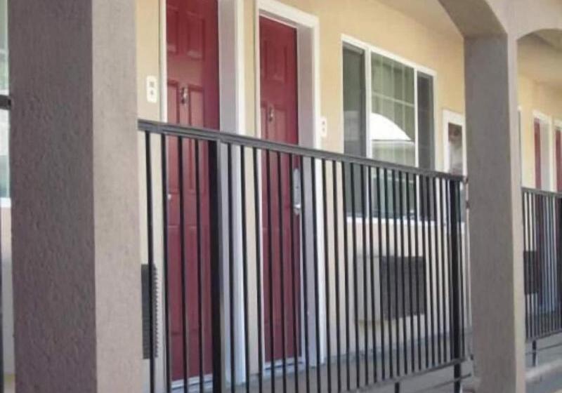 מוטל The Yosemite Inn