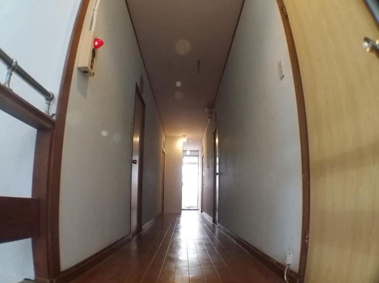 فندق صغير Guesthouse Base Okinawa