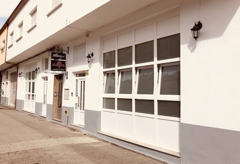 Albergue Sixtos No Caminho   Hostel