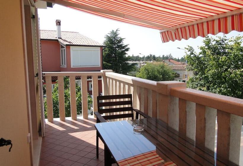 Apartments Villa Ela