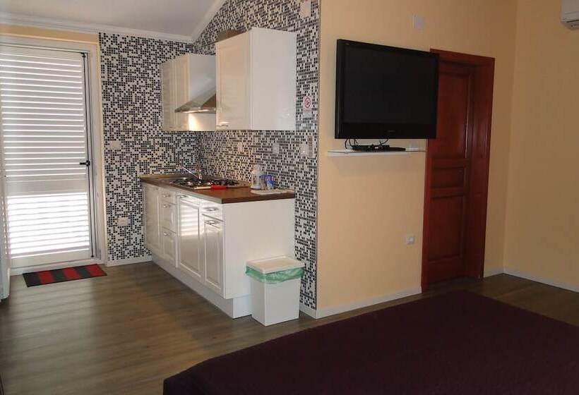 Apartments Villa Ela