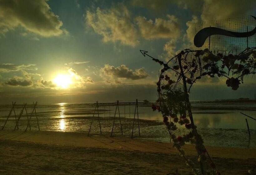 Bed and Breakfast Hello Bintan Beach Cottages