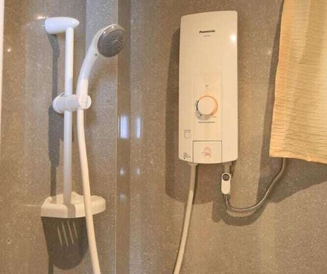 تختخواب و صبحانه Ichehan Lodge