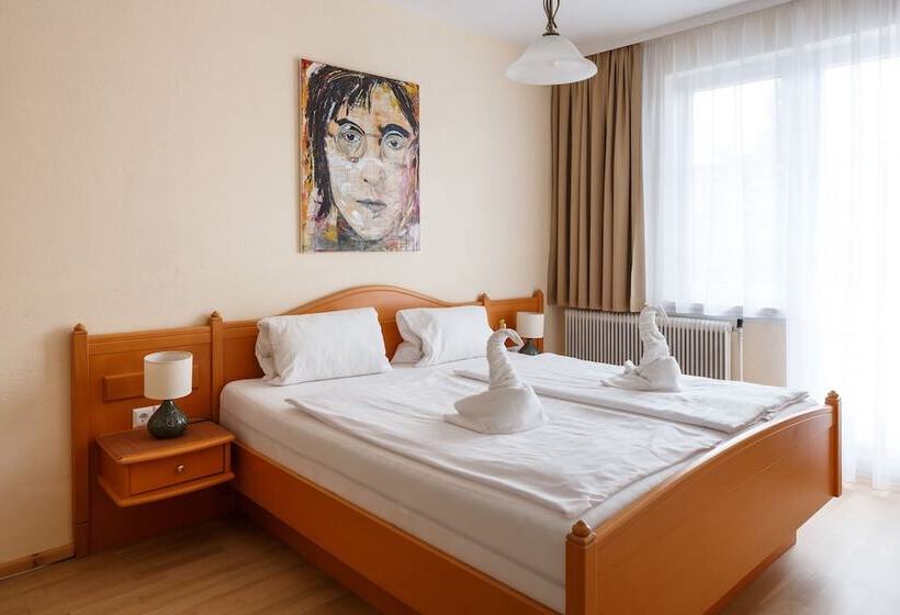 Bed and Breakfast Pension Laubenhof