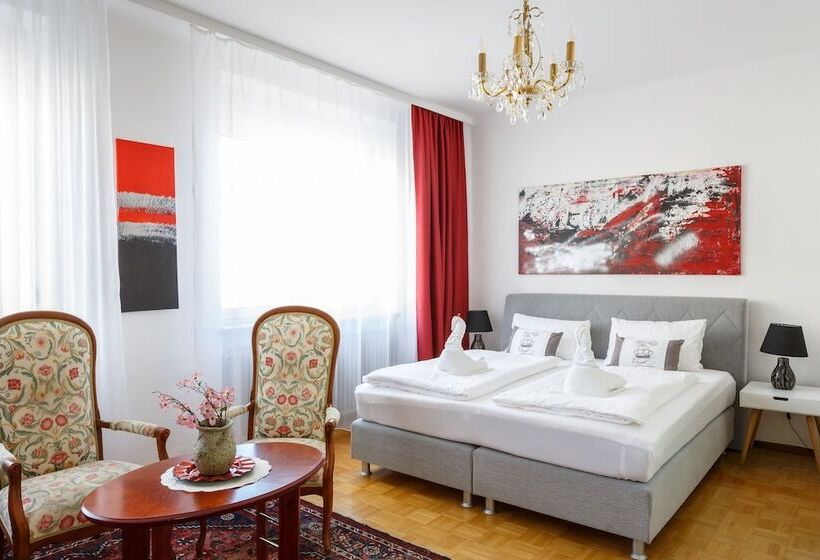 Bed and Breakfast Pension Laubenhof