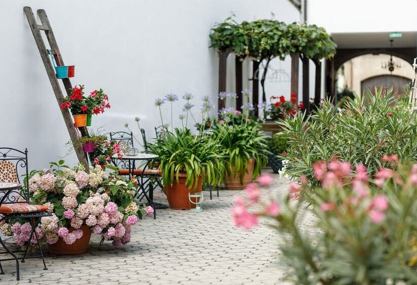 Bed and Breakfast Pension Laubenhof