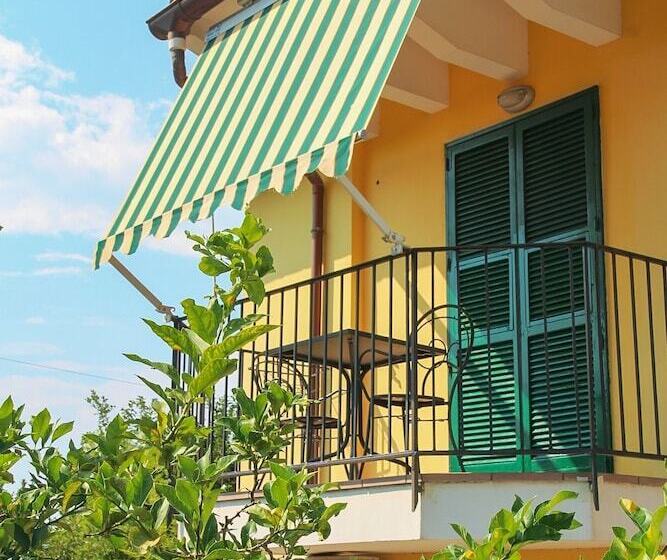 B&b Massico Apartments