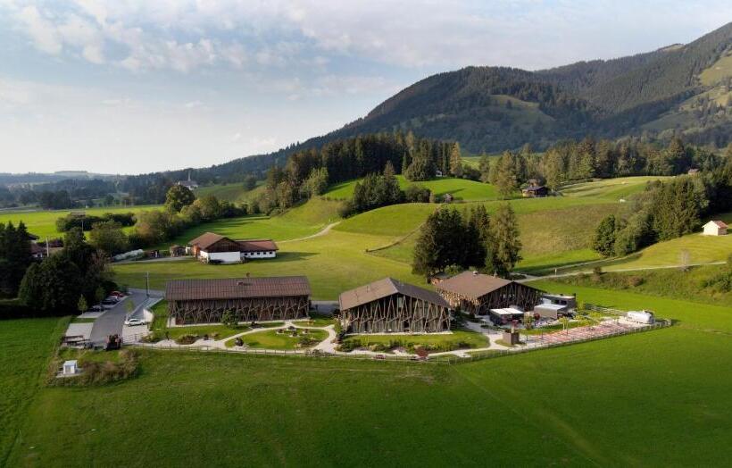 Boutique Hotel Lartor