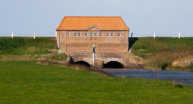 客栈  Ballum Slusekro