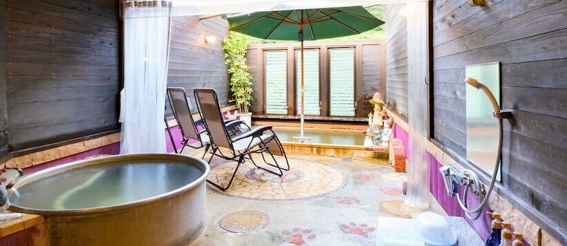 ホテル Koshikano Onsen