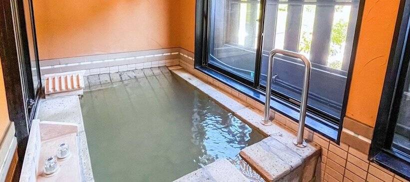 ホテル Koshikano Onsen