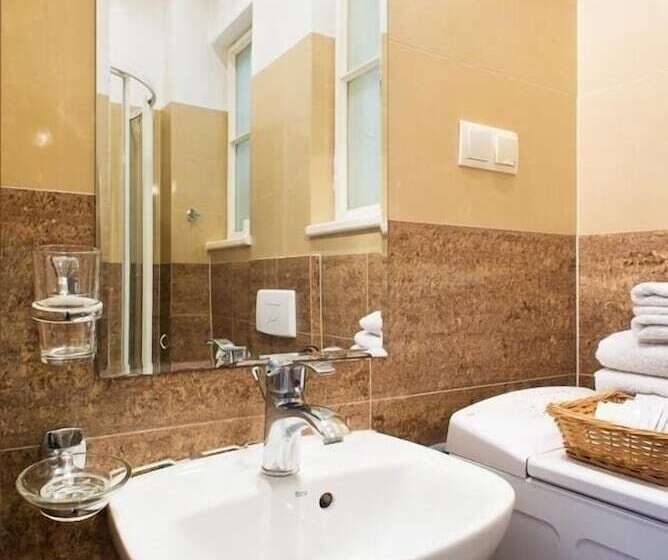 Отель Herbarium Zacisze