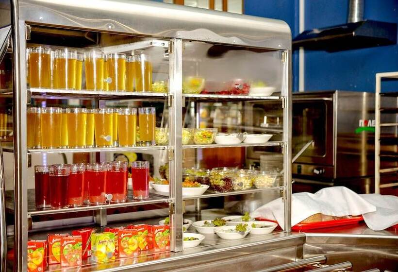 فندق Liner Platov