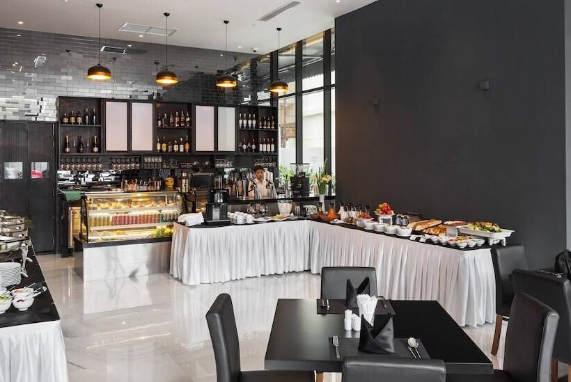 Luxcity Hotel & Apartment