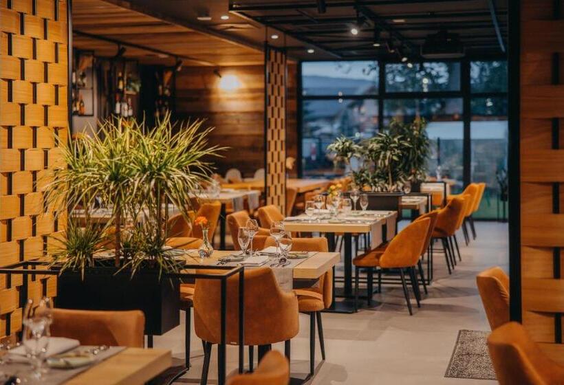 Platinum Mountain Hotel & Spa