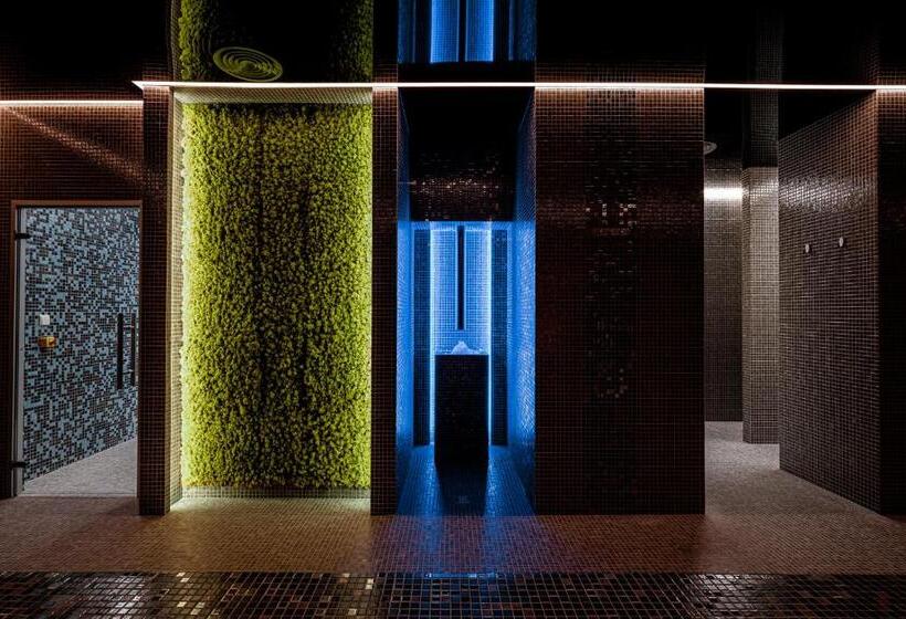 Platinum Mountain Hotel & Spa