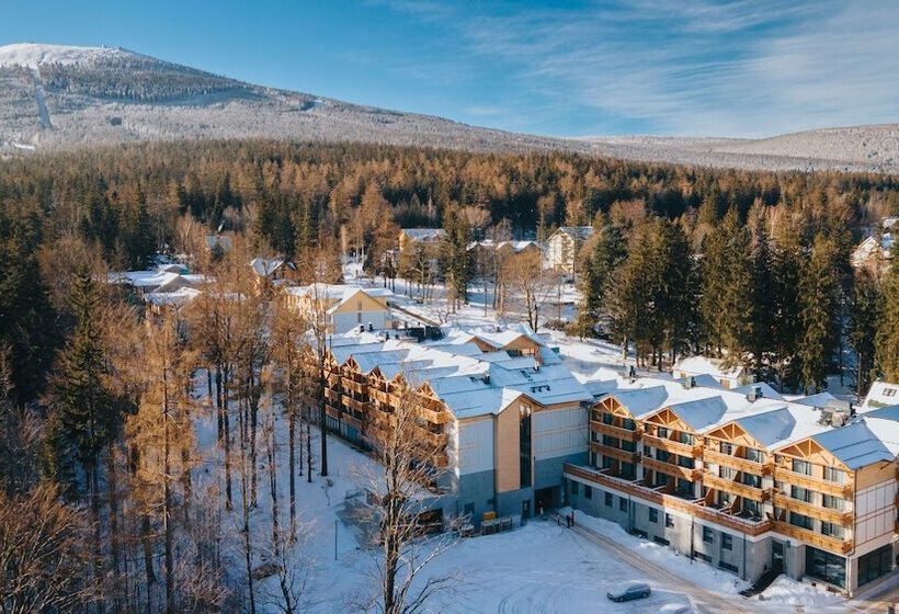 Platinum Mountain Hotel & Spa