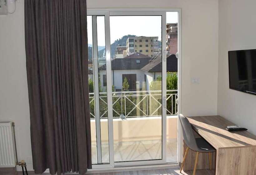 בית מלון כפרי Vila Nino