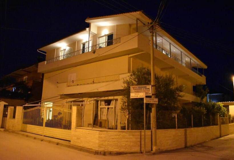 בית מלון כפרי Vila Nino