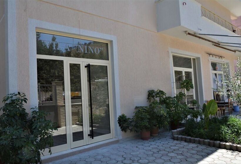 בית מלון כפרי Vila Nino