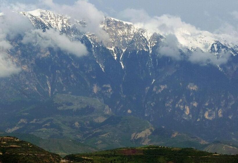 בית מלון כפרי Vila Nino