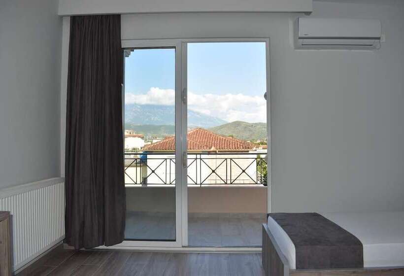 בית מלון כפרי Vila Nino