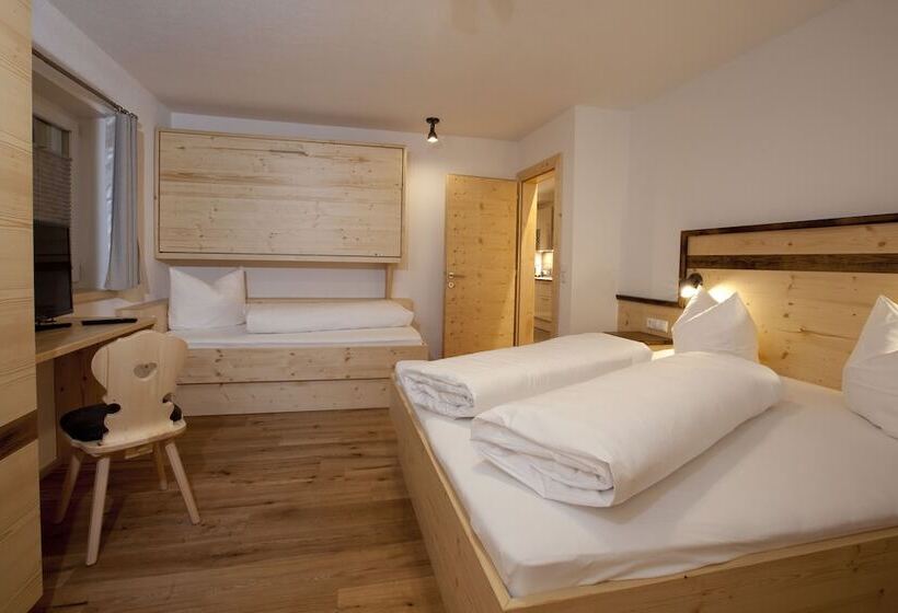 Palazi Apartments Und Spa