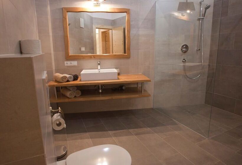 Palazi Apartments Und Spa