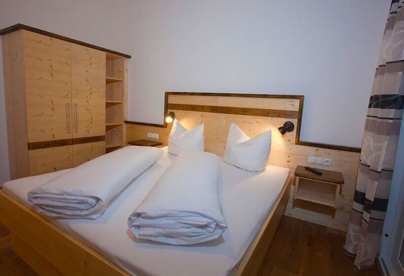 Palazi Apartments Und Spa