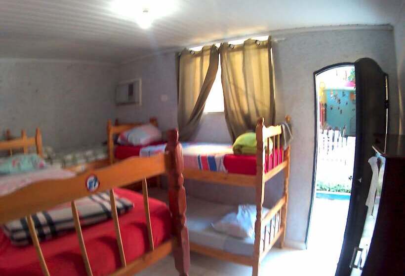 Paradise Hostel Ilha Grande