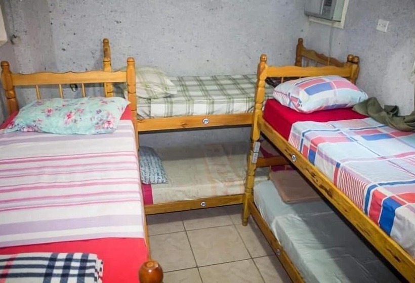 Paradise Hostel Ilha Grande