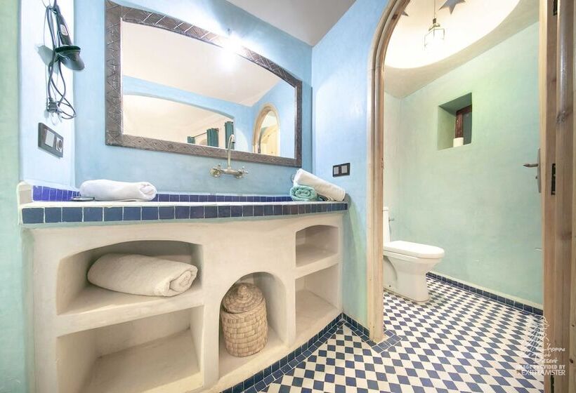 پانسیون L Homme Du Désert A Merzouga