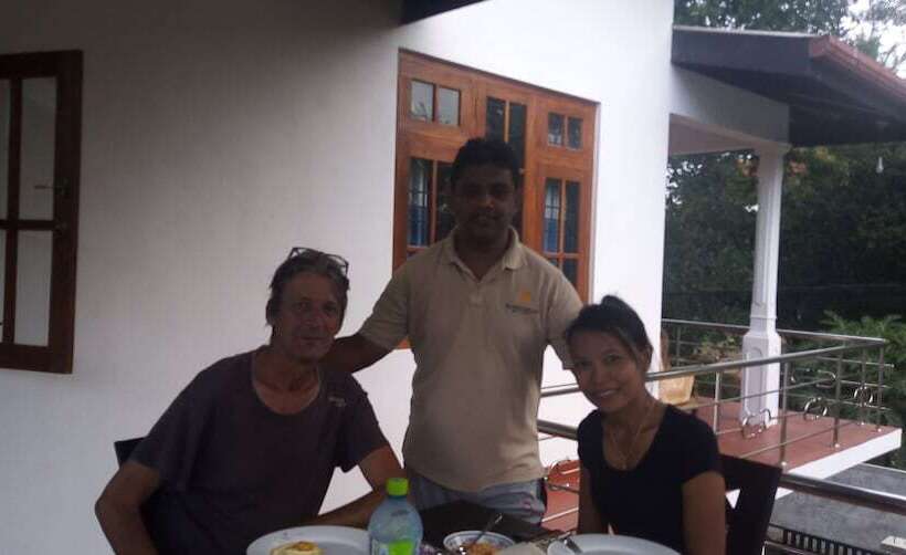 膳宿费 Senuri Home Stay