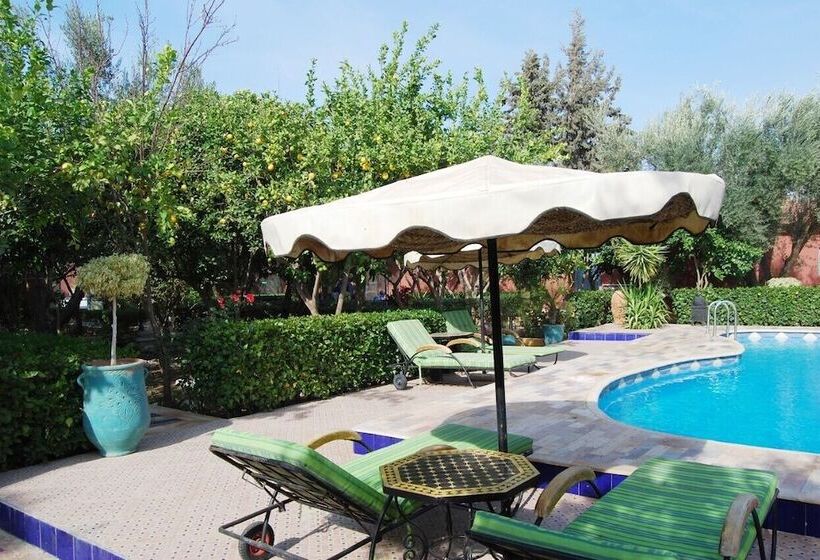 Riad Les Jardins Mabrouk