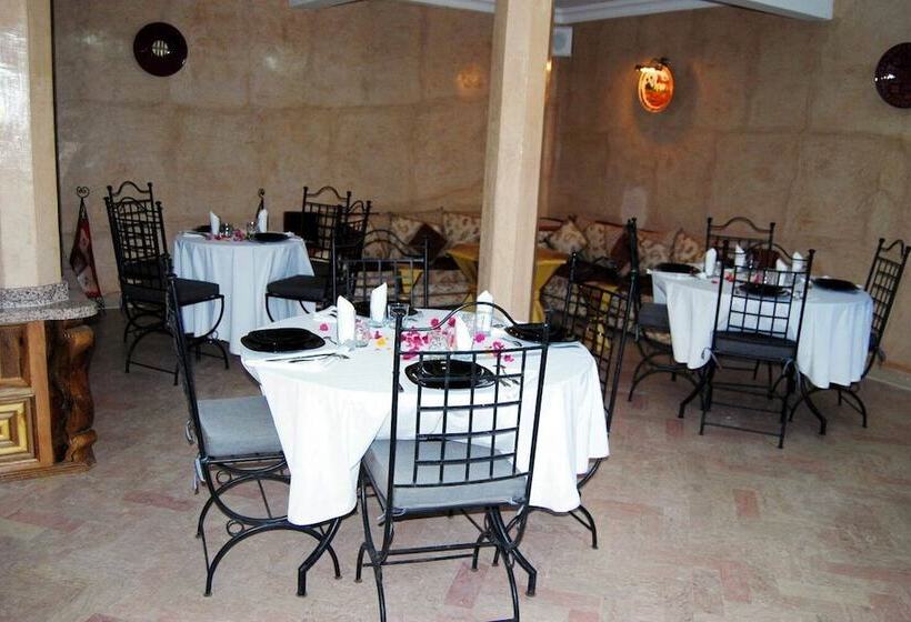 Riad Les Jardins Mabrouk