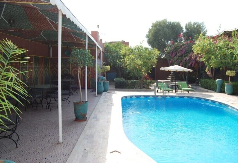 Riad Les Jardins Mabrouk