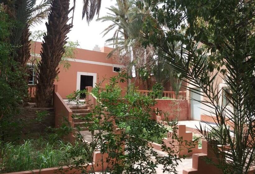 مبيت وإفطار Maison D Hotes Au Jardin De Tamnougalt
