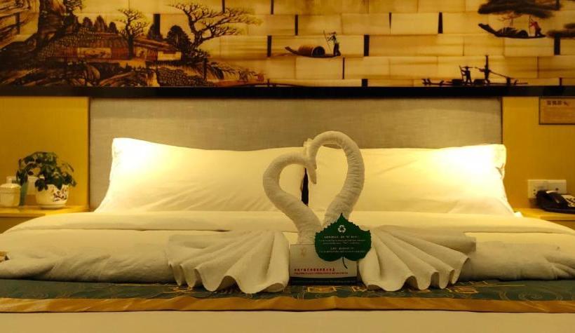 Отель Az. Aliya International