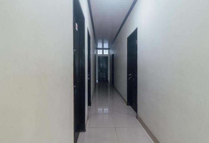 호텔 Oyo 1872 Sakinah Grand Soabali