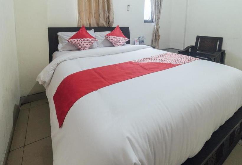 호텔 Oyo 1872 Sakinah Grand Soabali