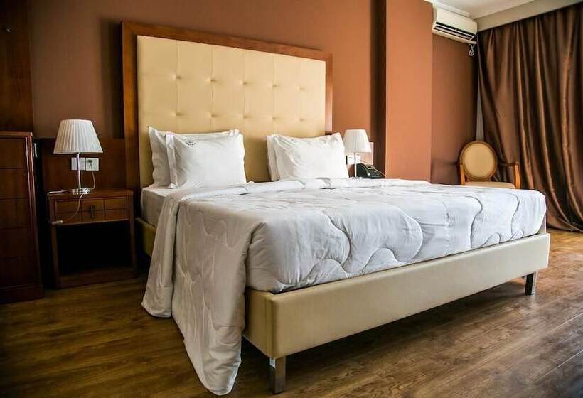 هتل Palanca Negra