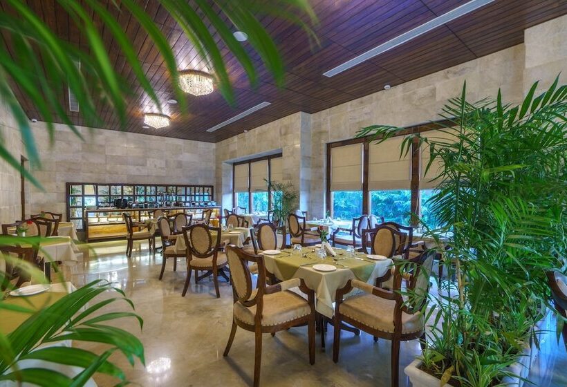 호텔 Seventh Square