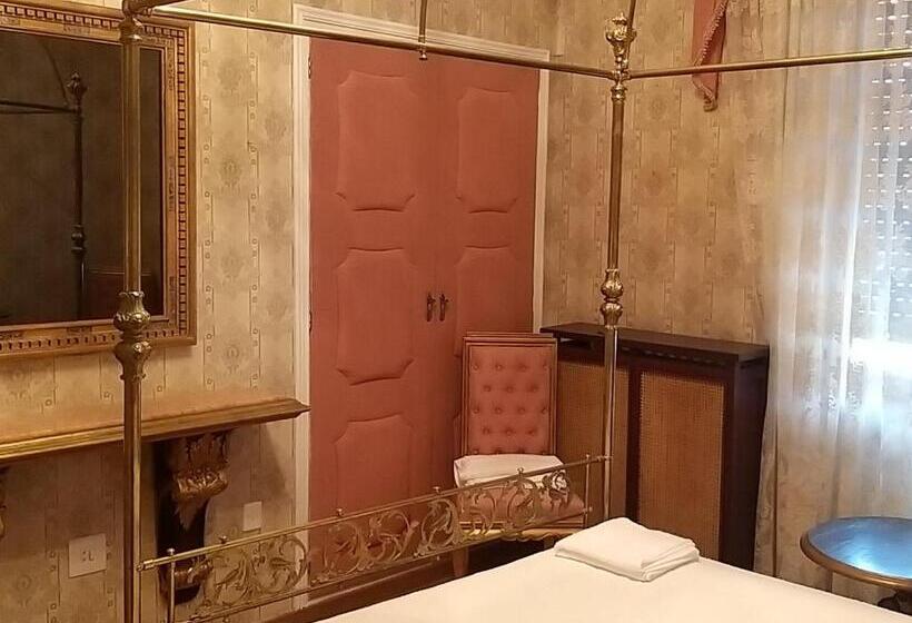 ペンション Casa Turística Plaza Del Conde