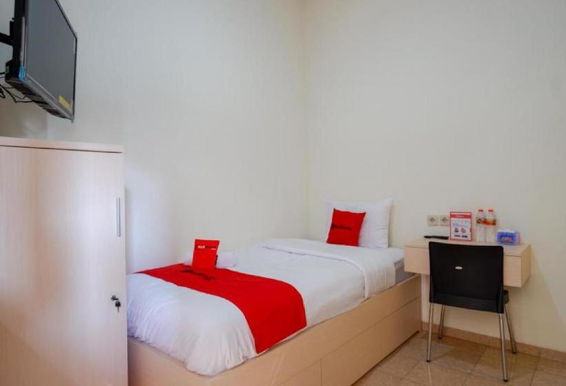 膳宿费 Reddoorz Near Alun Alun Kudus 2