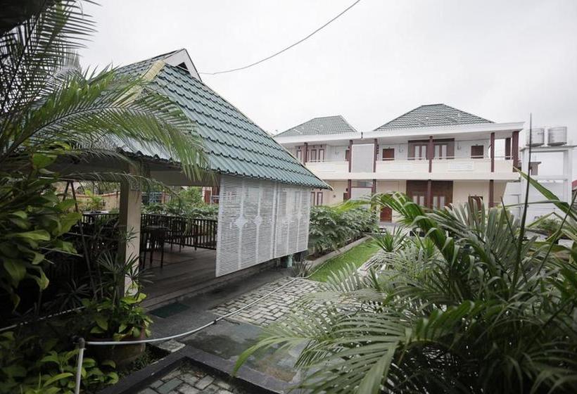 펜션 Reddoorz Syariah Near Bundaran Joeang