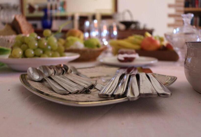 مبيت وإفطار Casale Santilli